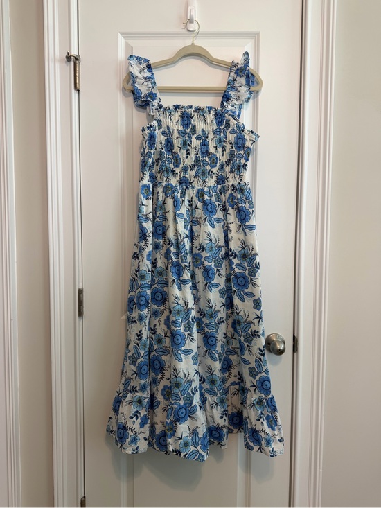 Haute Hippie Dresses & Skirts - Haute Hippie Blue and White Floral Maxi Dress